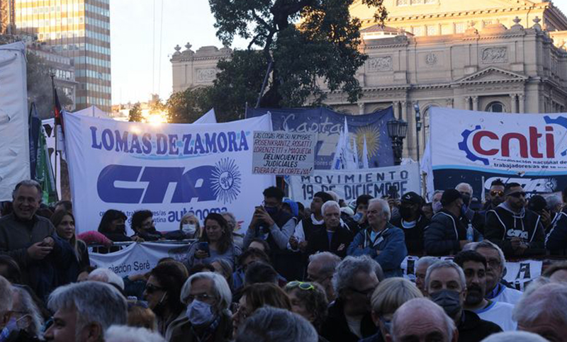 Organizaciones sociales y políticas marcharon por la «democratización» de la Justicia