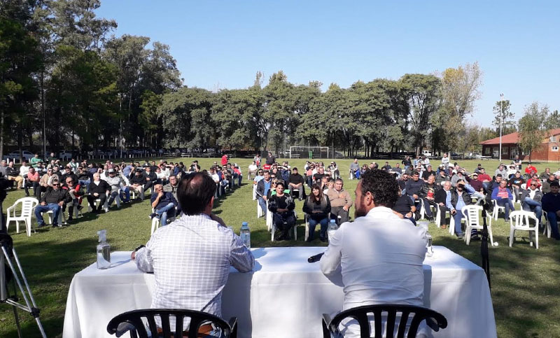 Sukerman se reunió con más de 300 representantes gremiales de la provincia