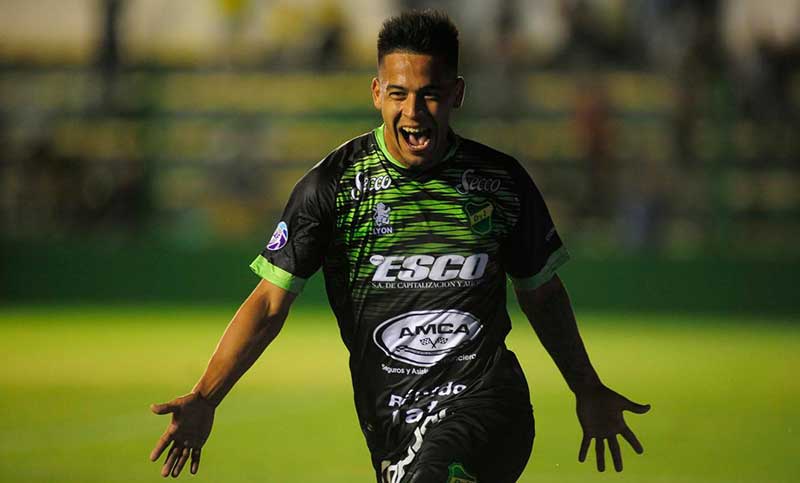 «Uvita» Fernández se despidió de San Lorenzo y regresó al Halcón de Varela