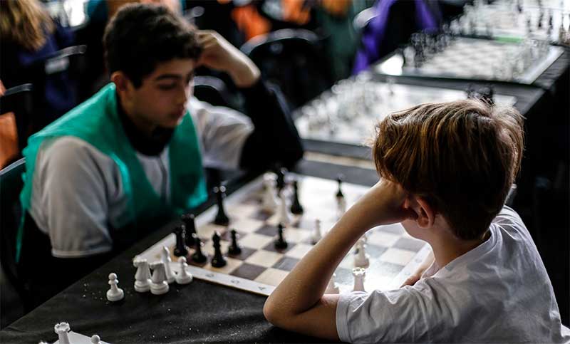 Un joven de 17 años ganó el campeonato mayor rosarino de Ajedrez