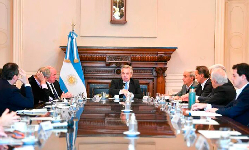 Manzur destacó que el Presidente le pidió a cada ministro «redoblar esfuerzos en la gestión»