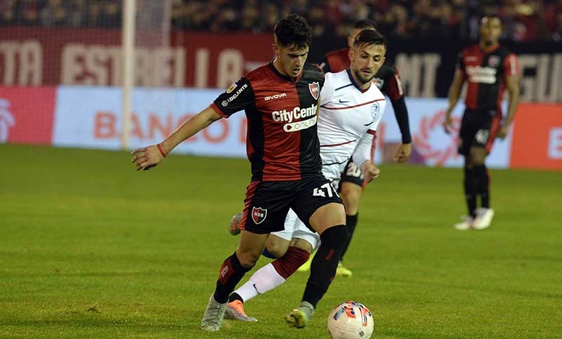 A Newell’s le faltó peso ofensivo y terminó empatando con San Lorenzo