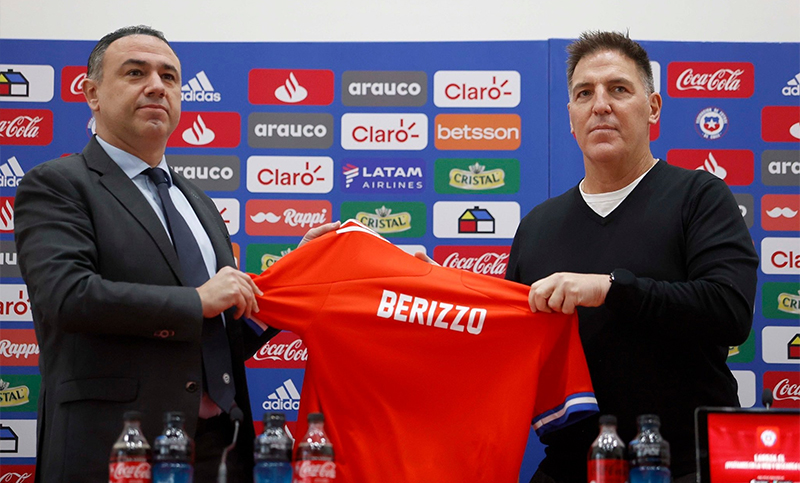 Berizzo comenzó su ciclo en Chile con una derrota
