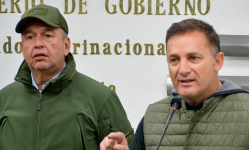 Imputan a dos ministros de Áñez por compras de armas a Ecuador