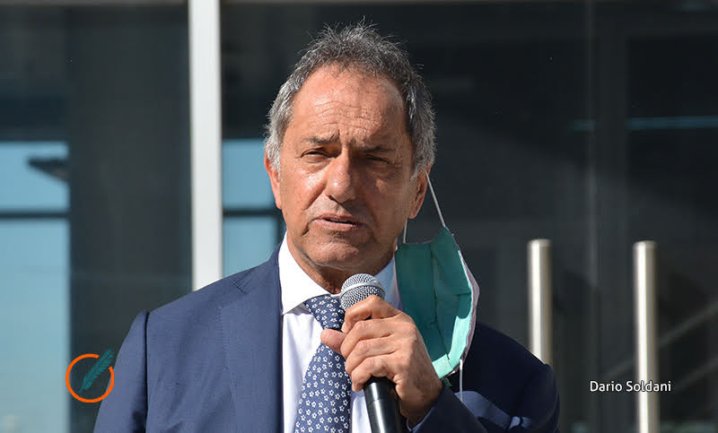 Scioli inicia su «agenda productivista» con pymes y la Unión Industrial Argentina