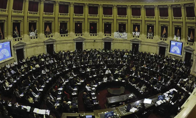 Diputados opositores consiguieron quórum y debaten el proyecto de Boleta Única de Papel