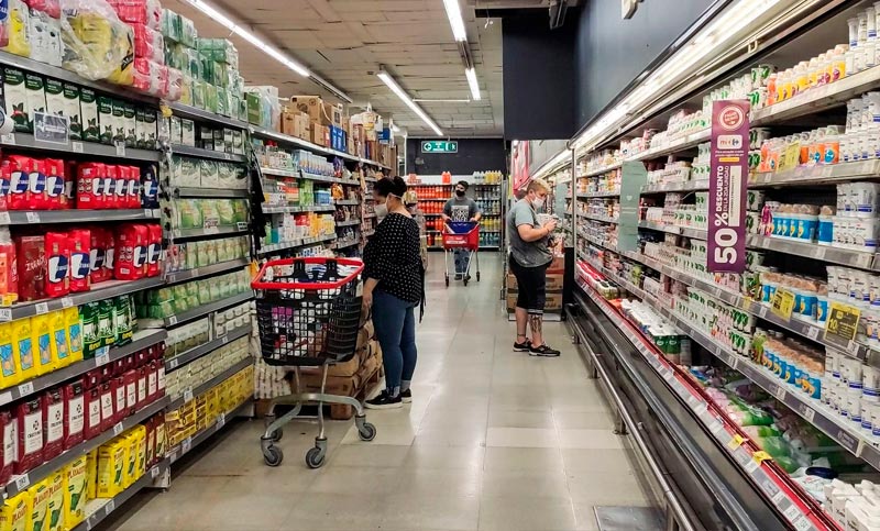 Perotti presentó proyecto para elevar las multas a los grandes supermercados hasta $30 millones