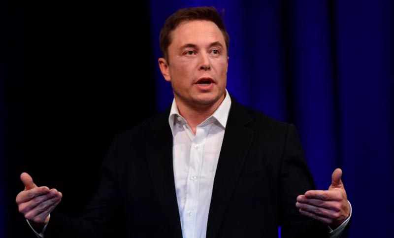 Elon Musk se opone al trabajo remoto en Tesla