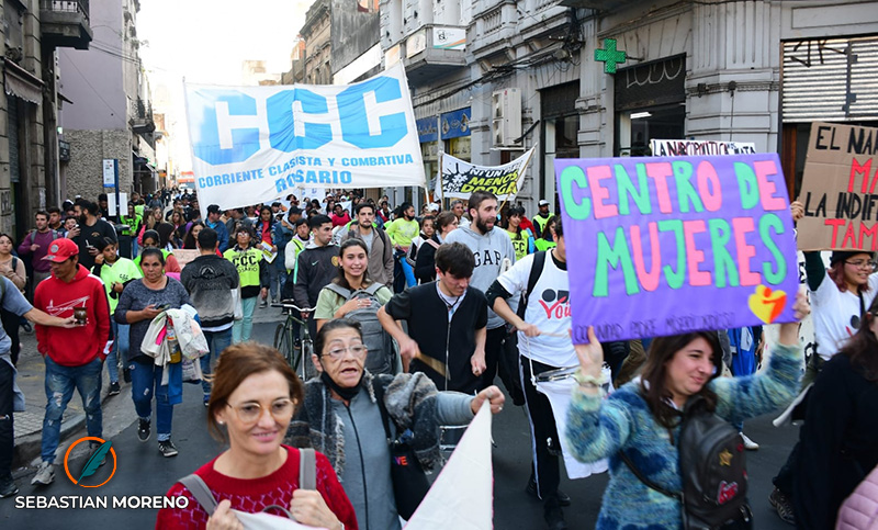 Cientos de personas se movilizaron bajo el lema «Ni un pibe menos por la droga»