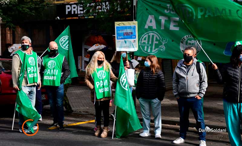Trabajadores de PAMI afiliados a ATE Rosario paran este miércoles y marchan desde las 11.30