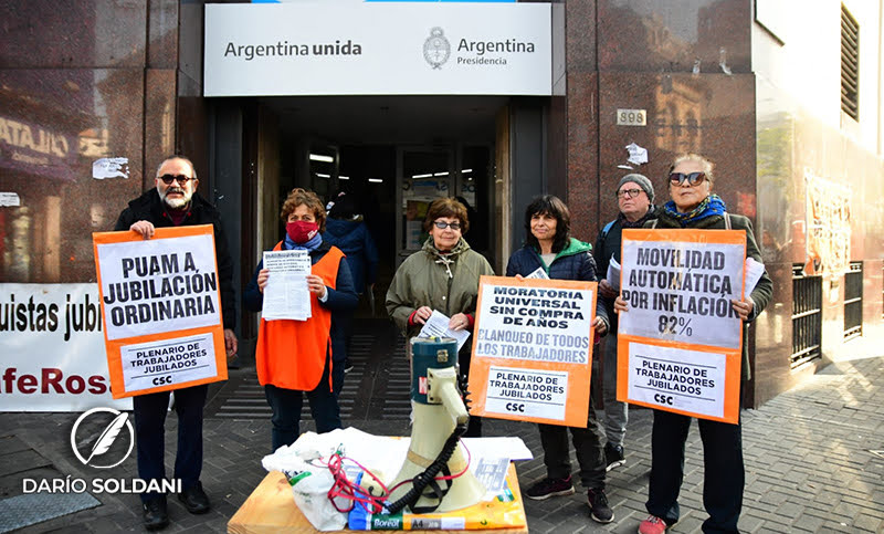 Jubilados concentraron frente Anses y pidieron que la mínima sea de 120.000 pesos