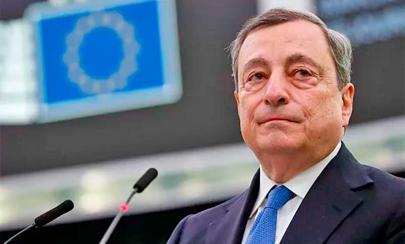 Crece la presión para que una parte del Cinco Estrellas italiano apoye al premier Draghi