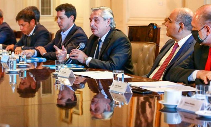 Fernández se reunió con gobernadores: prometió tomar medidas ante la crisis económica