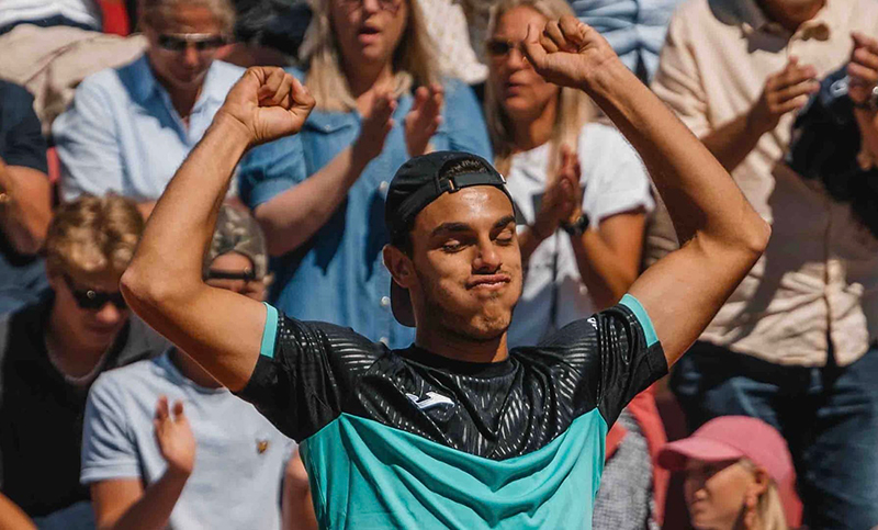 Cerúndolo venció a Báez y se quedó con el ATP de Bastad