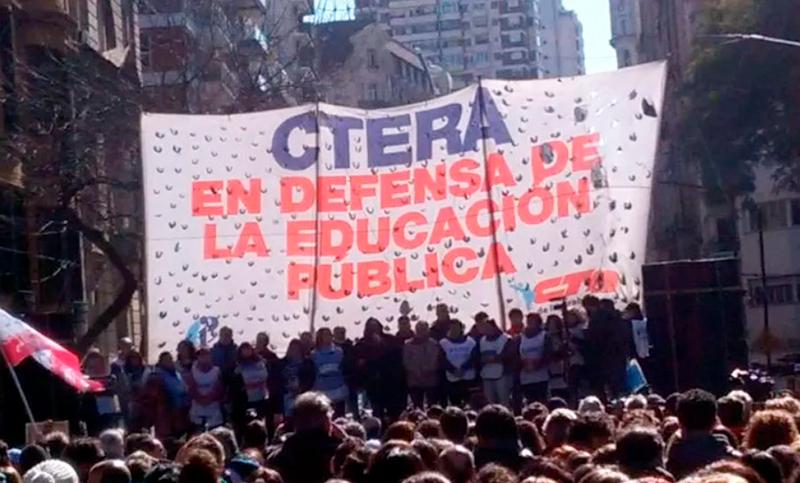 La Ctera ratificó un paro nacional para el miércoles contra la «criminalización de protesta social»