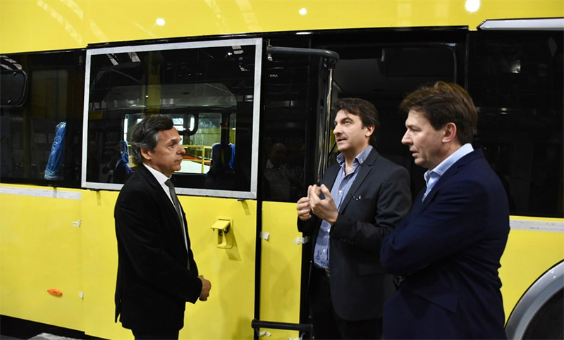 Giuliano recorrió la planta de Marcopolo: «Seguimos potenciando el transporte»