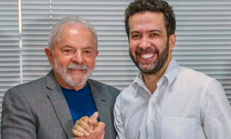 Diputado brasileño declinó su candidatura a presidente para apoyar a Lula