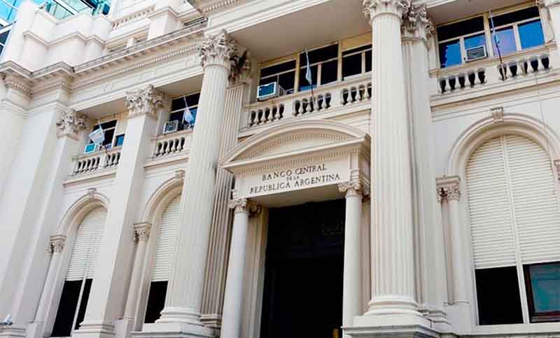 El Banco Central lleva 14 jornadas con compras de divisas, pero las reservas no suben