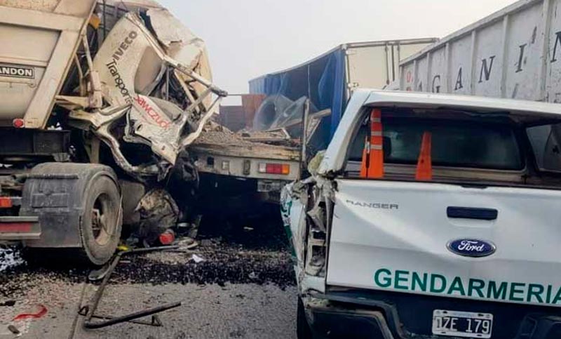 Dos fuertes siniestros viales en la ruta 33 y en la autopista Rosario Buenos Aires