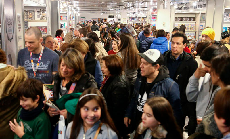 Las escuelas ya pueden inscribirse para visitar la Feria del Libro Rosario