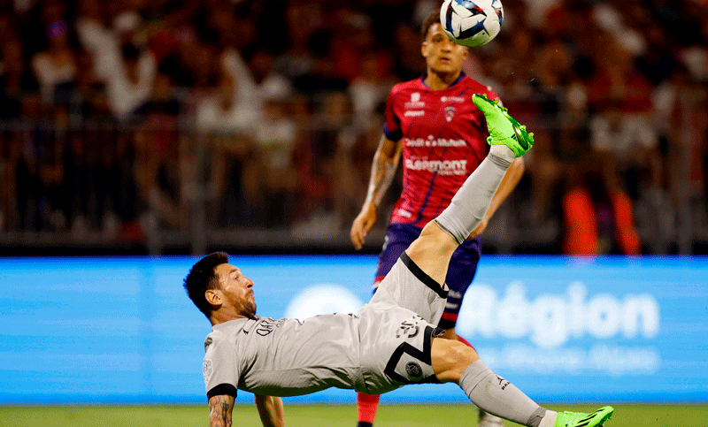 Doblete de Messi en la goleada del PSG sobre Clermont en el comienzo de la Ligue 1