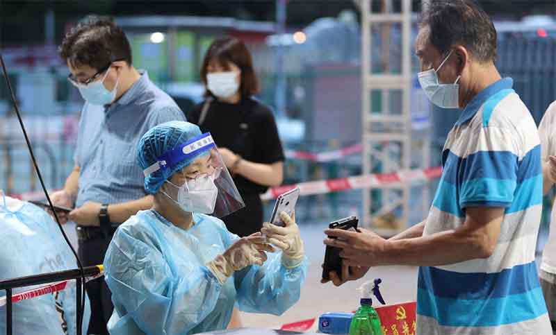 China: decenas de personas contagiadas con un nuevo virus de origen animal
