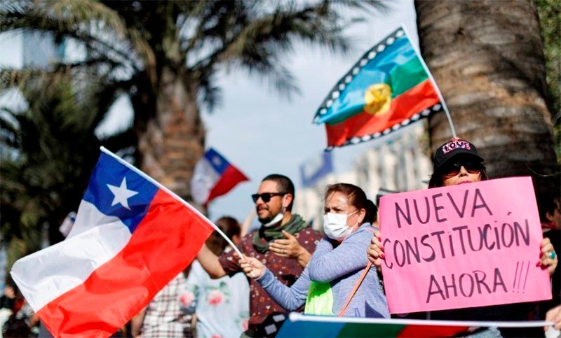 Chile: oficialismo y oposición acordaron establecer una nueva convención constituyente
