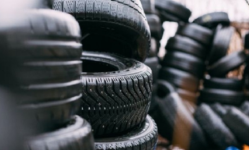 Conflicto del neumático: empresarios advierten el stock sólo alcanzará para “diez o doce días”