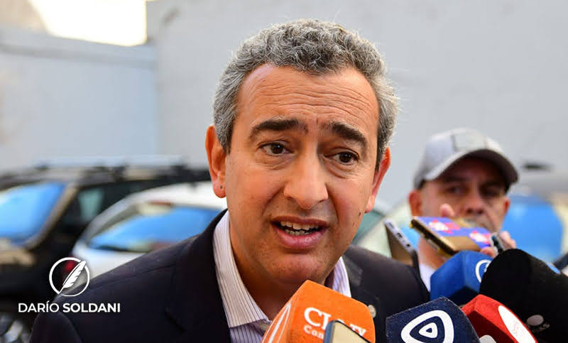 Javkin: «Necesitamos lucecitas azules y gente patrullando, hoy no se ven»