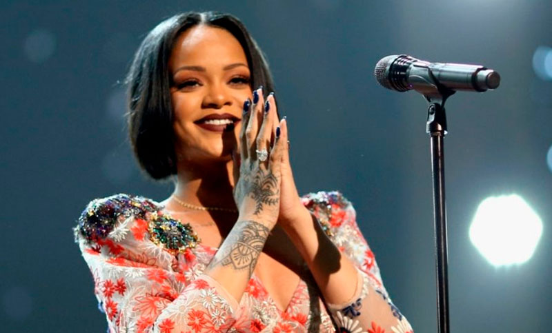 Rihanna será la atracción del entretiempo en la final de fútbol americano de febrero próximo