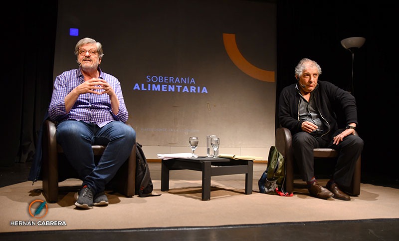 Raúl Dellatorre y Pedro Peretti expusieron sobre los ejes de la vida económica argentina
