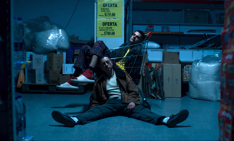 Ca7riel y Paco Amoroso lanzaron su nuevo tema y videoclip: «Para Afuera»
