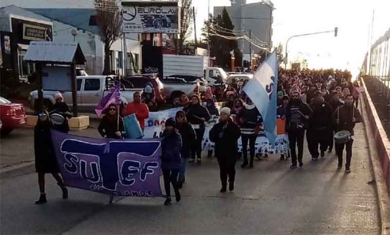 Docentes de Tierra del Fuego paran por 24 horas en defensa de su régimen jubilatorio