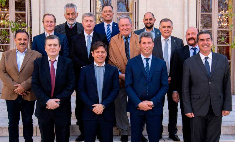 Gobernadores expresaron su apoyo a las medidas de Massa y piden Comisión por la Paz
