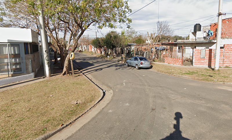 Asesinaron a dos personas en un violento ataque en zona sur