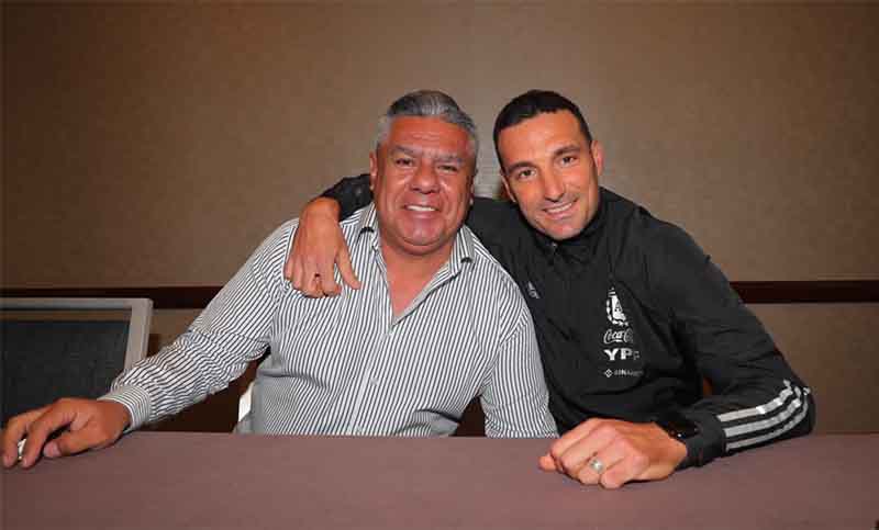 «Scaloni renovó el contrato y seguirá como técnico de la selección hasta 2026», anticipó Tapia