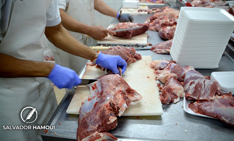 Agricultura establece requisitos y precisiones para troceo de carne que comienza el 1 de noviembre