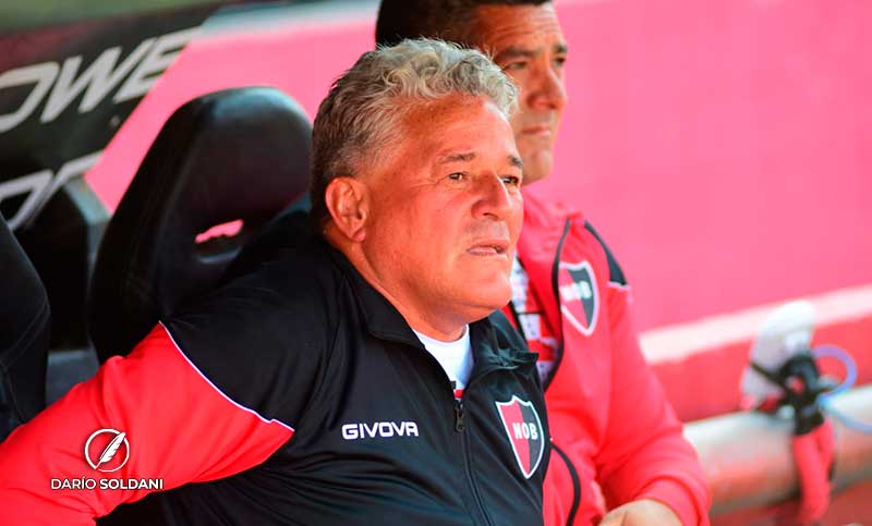 Coria: «El equipo estuvo entero, nunca se desordenó y eso es lo que me llevo a mi casa»