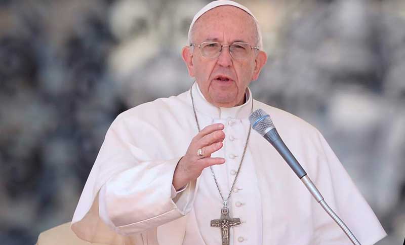 El papa Francisco pidió que los gobernantes escuchen «con seriedad y respeto» el grito mundial por la paz