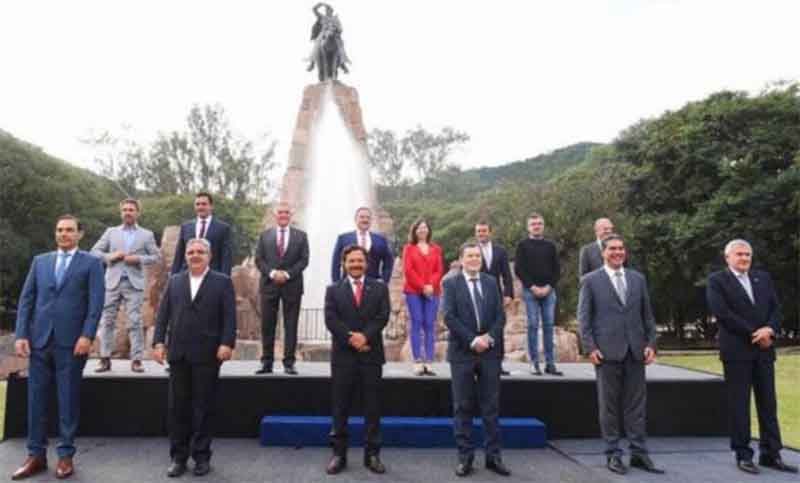 Gobernadores del Norte Grande se reúnen en Santiago con Manzur, Cabandié y Lammens