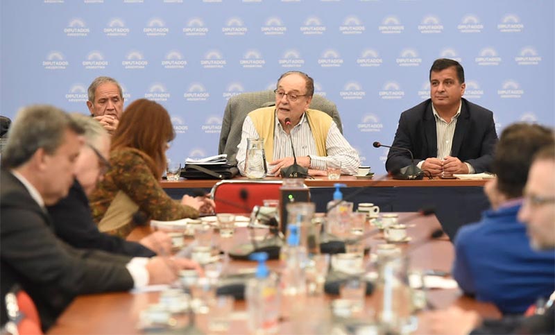 En busca de acuerdos, diputados pausó hasta el jueves el tratamiento del Presupuesto 2023