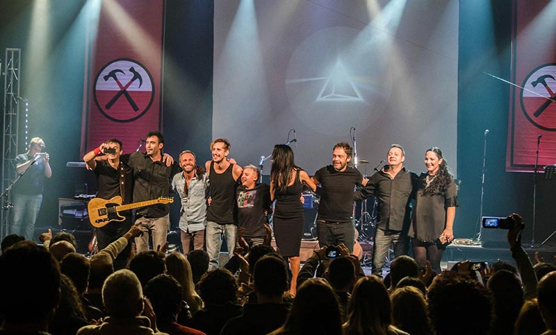 La Noche con Grace: Prisma, la banda que homenajea a Pink Floyd
