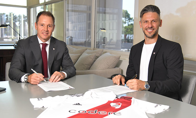 Demichelis fue presentado como nuevo entrenador de River Plate