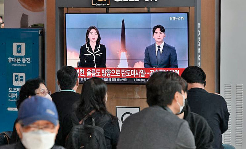 Las dos Coreas intercambian disparos de misiles cerca de sus fronteras