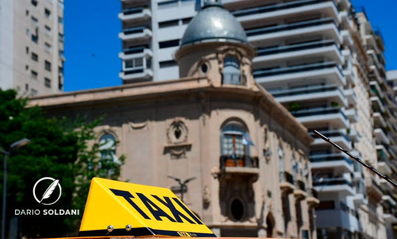 Agobiados por la pérdida de poder adquisitivo, titulares de taxis piden un nuevo aumento en la tarifa