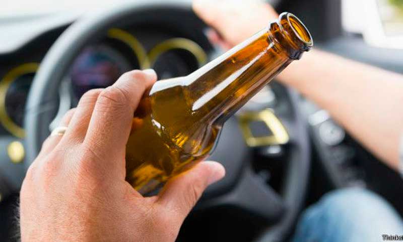 Buscarán aprobar proyecto que reduce a cero el consumo de alcohol para conducir