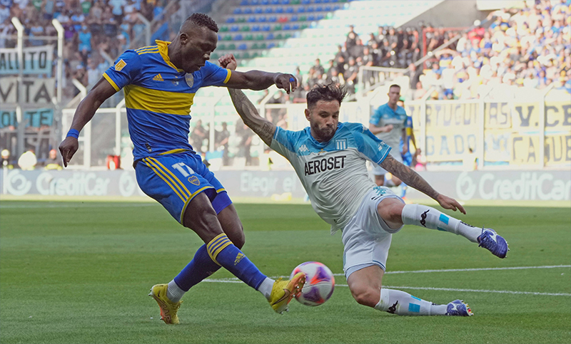 Boca y Racing igualan 1 a 1 en el alargue en San Luis