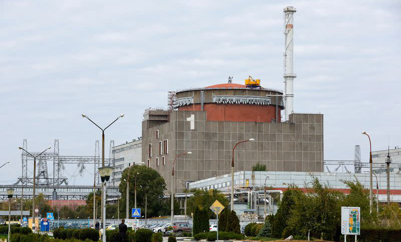 Bombardeos sacudieron una central nuclear del sur de Ucrania controlada por Rusia