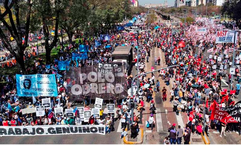 La Unidad Piquetera marcha para exigir que el Salario Mínimo esté por encima de la línea de pobreza