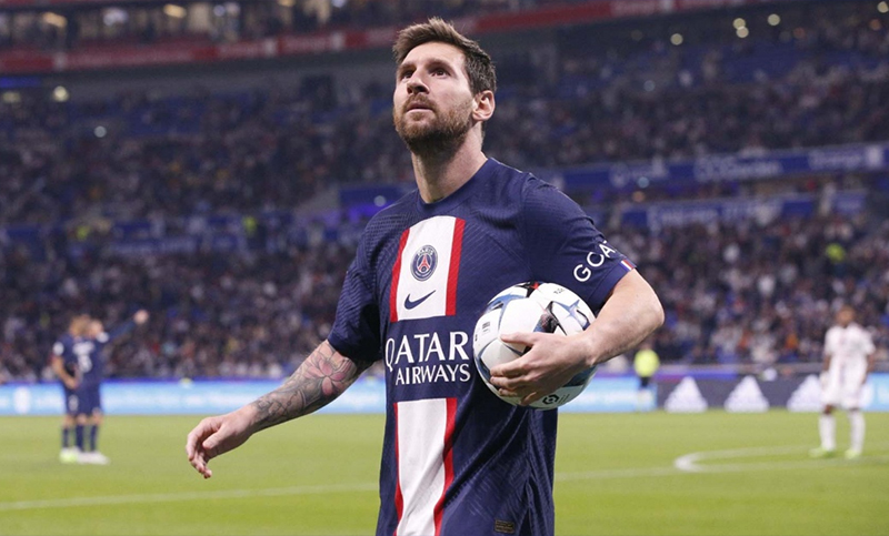 Lionel Messi volvió a entrenarse con el PSG y jugaría el domingo antes de viajar a Abu Dhabi